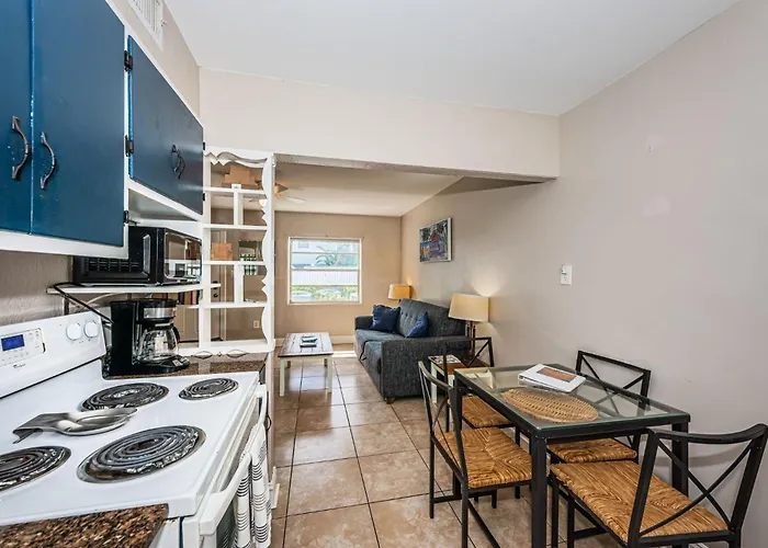Blue Water Beachside 3 Apartment Clearwater Beach