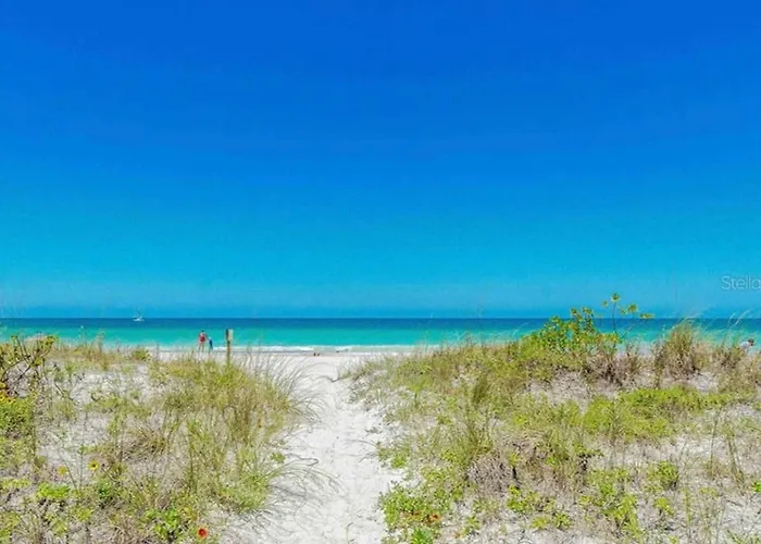 Apartment Blue Water Beachside 3 *